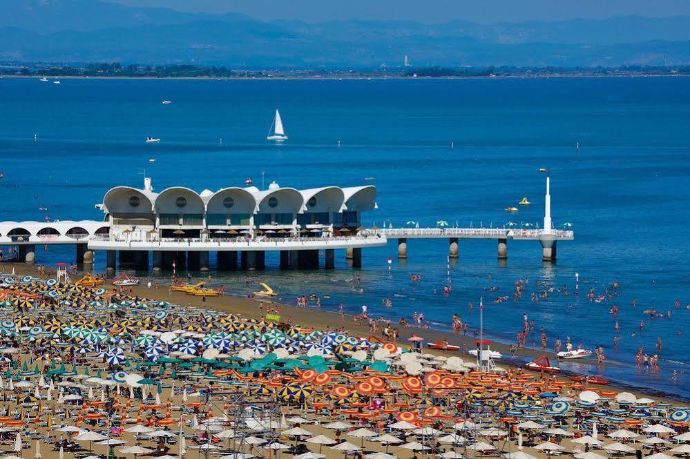 Hotel Pasha Lignano Sabbiadoro Eksteriør bilde