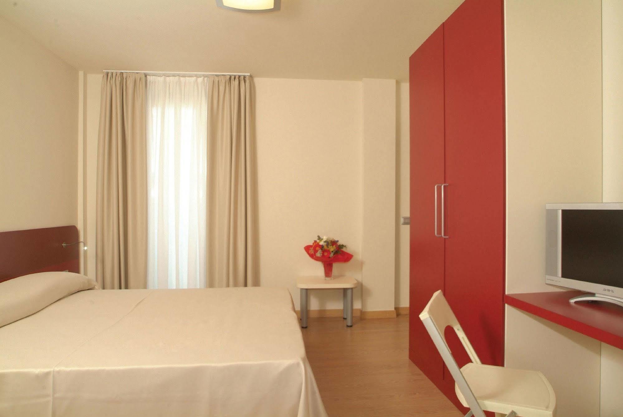 Hotel Pasha Lignano Sabbiadoro Eksteriør bilde