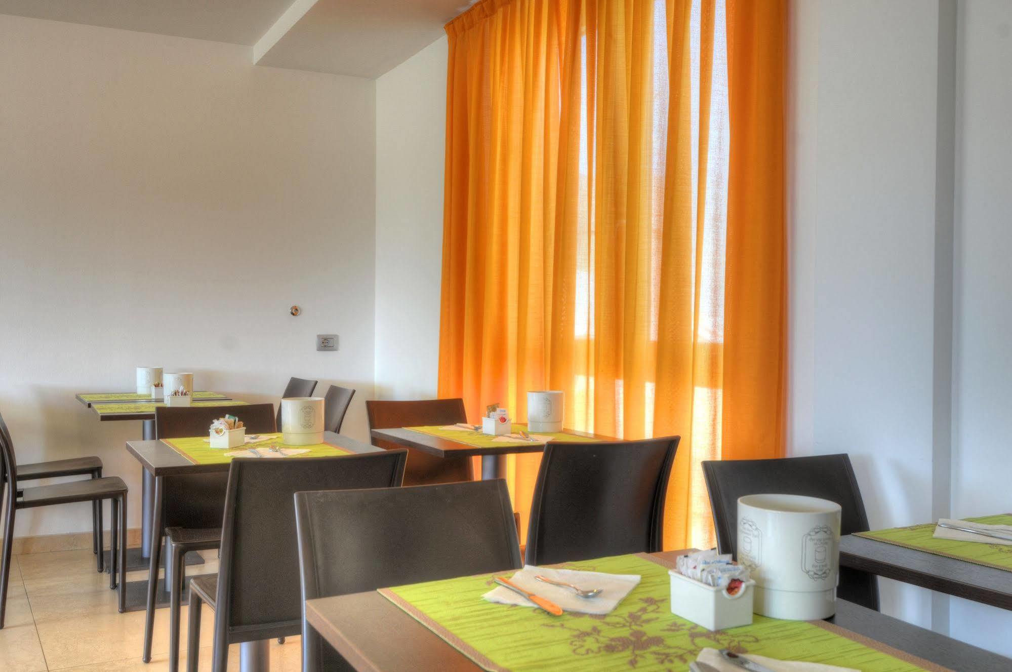 Hotel Pasha Lignano Sabbiadoro Eksteriør bilde